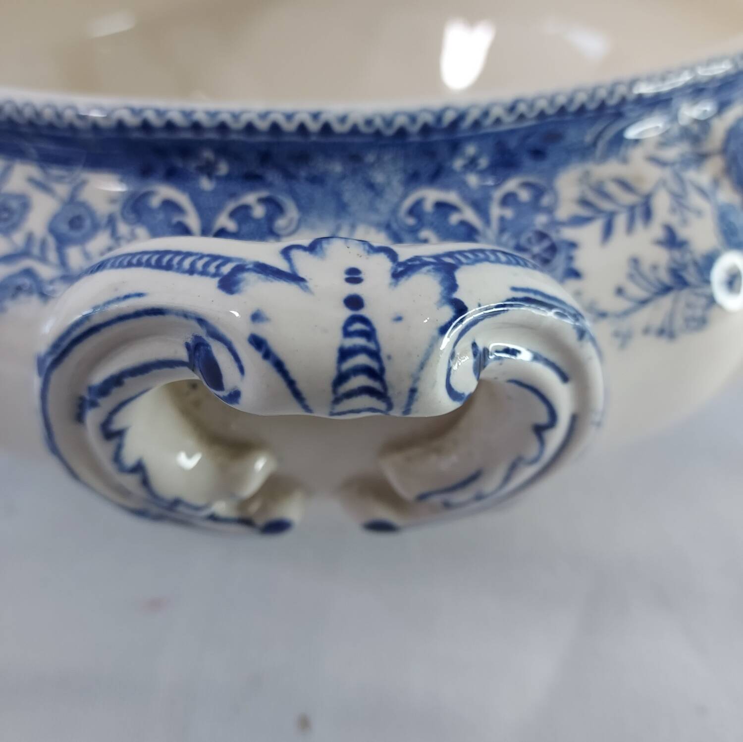 Villeroy & Boch "Burgenland" Soup Tureen in Blue Earthenware - Collectible Condition