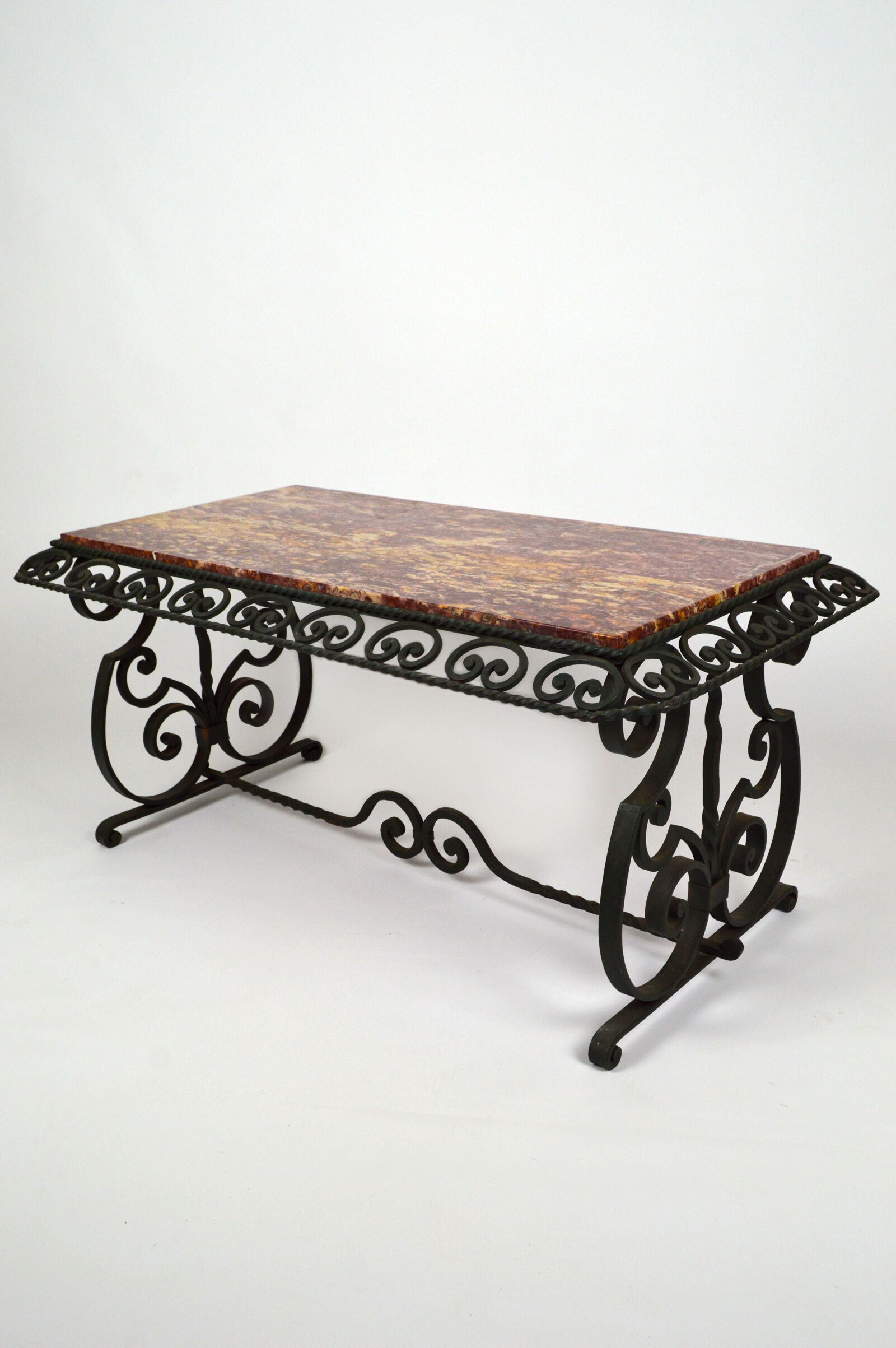 Coffee table in marble and wrought iron, circa 1940