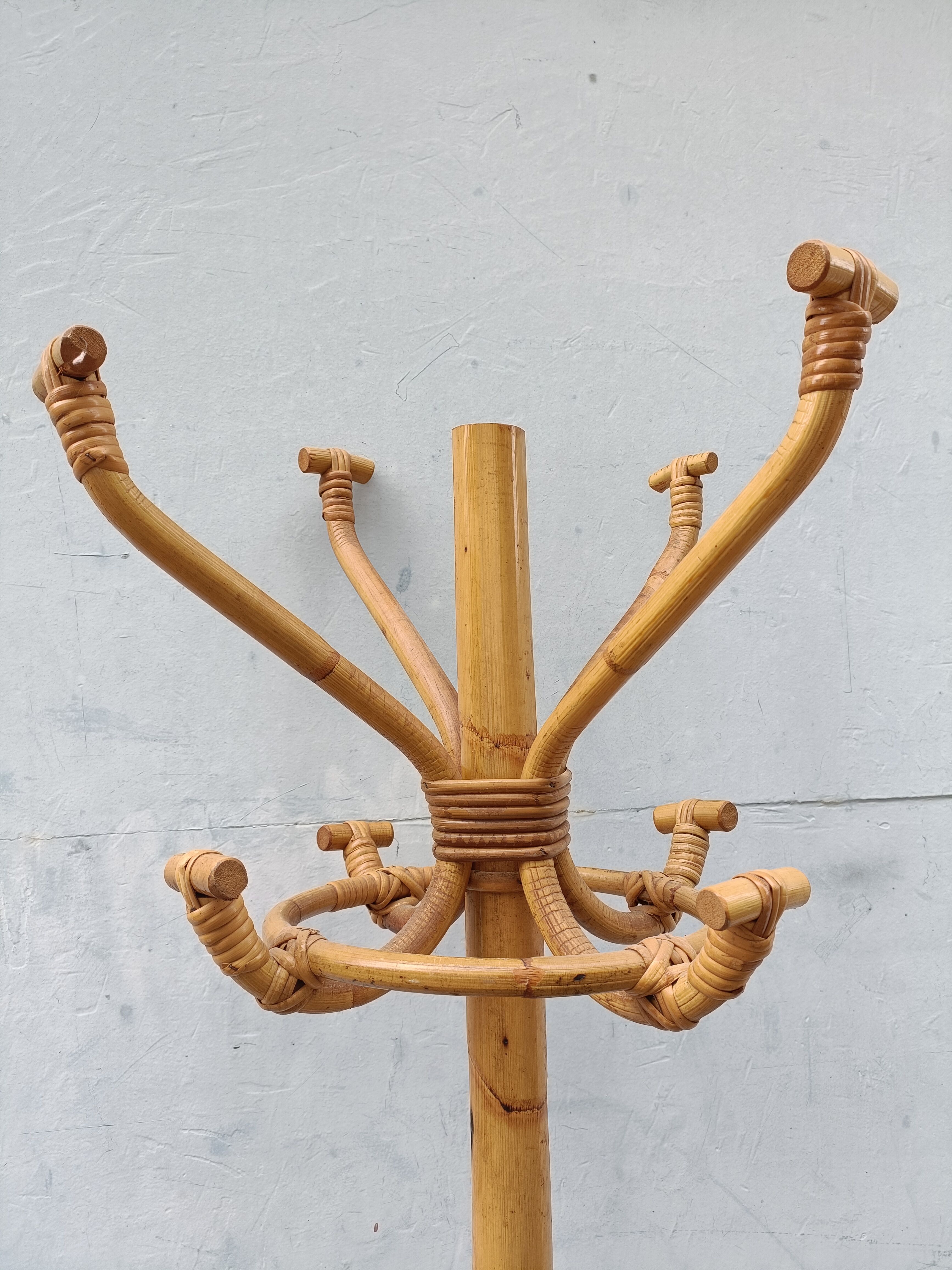 Vintage Bamboo Parrot