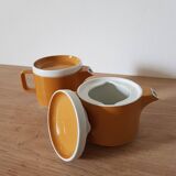 60's teapot