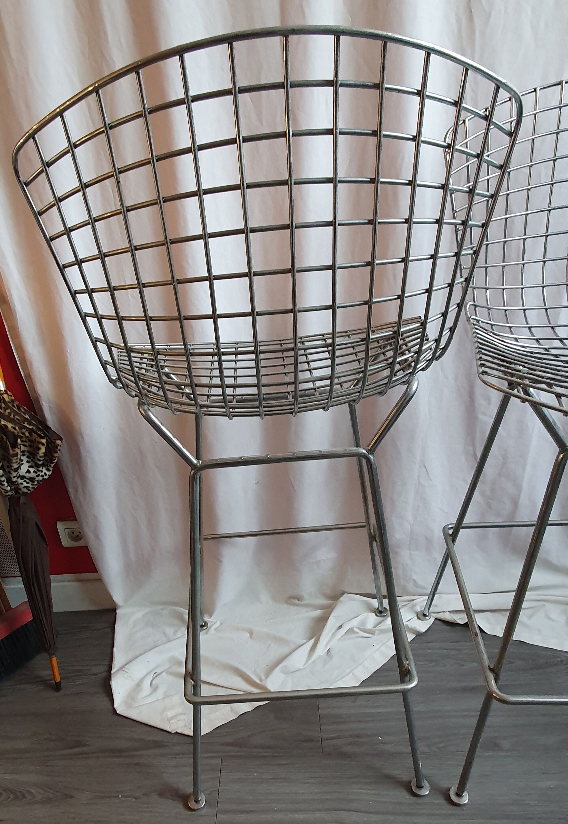 High stool by Harry Bertoia for knoll