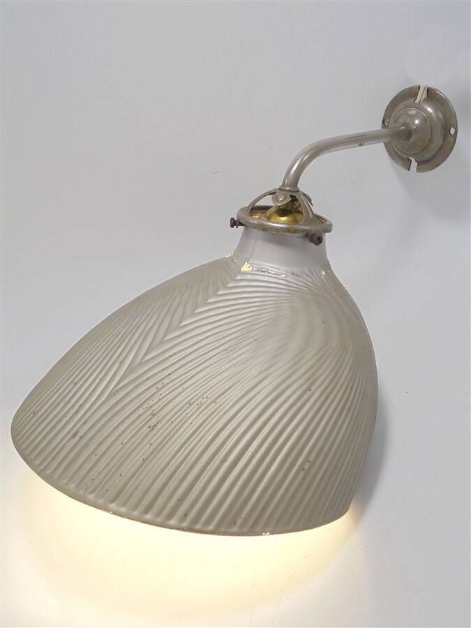 X-Ray reflector applique