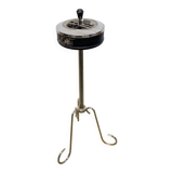 Tripod standing ashtray