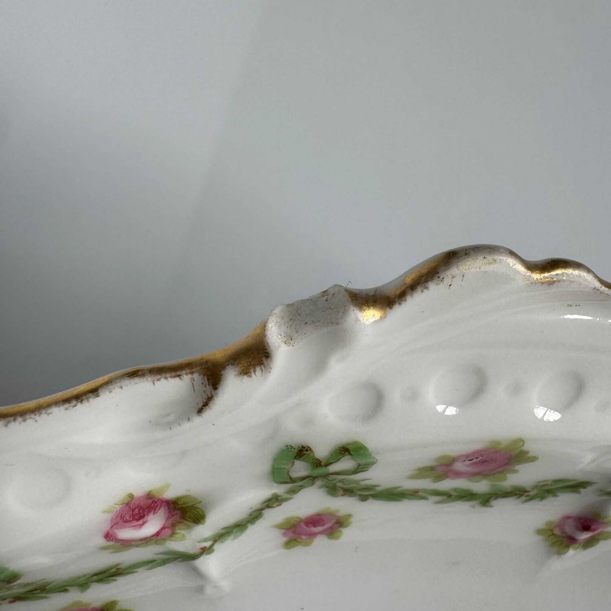 Plat à Gâteau et Assiettes à dessert Limoges | Rubans, Nœuds et Roses