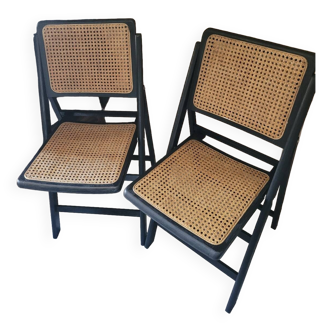 2 foldable cane chairs