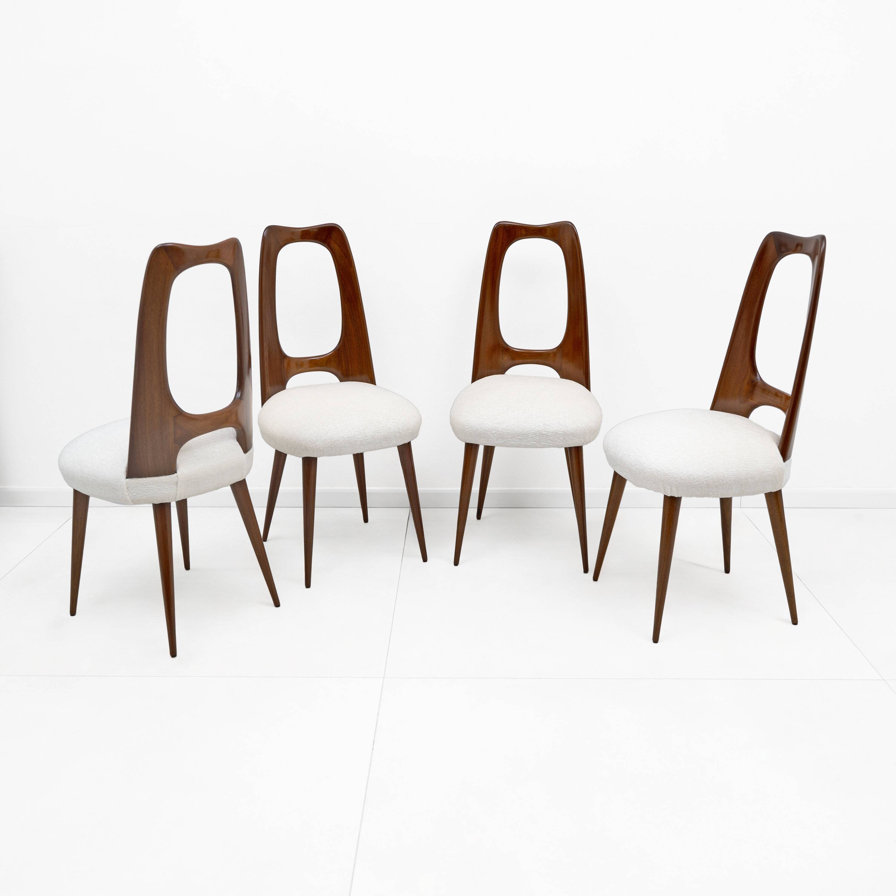 Set of Four Mid-Century Italian Walnut Dining Chairs by Vittorio Dassi, 50'