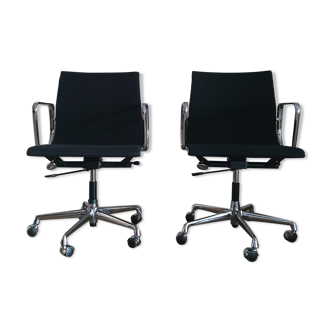 EA 117 Office chairs by Charles & Ray Eames for Vitra