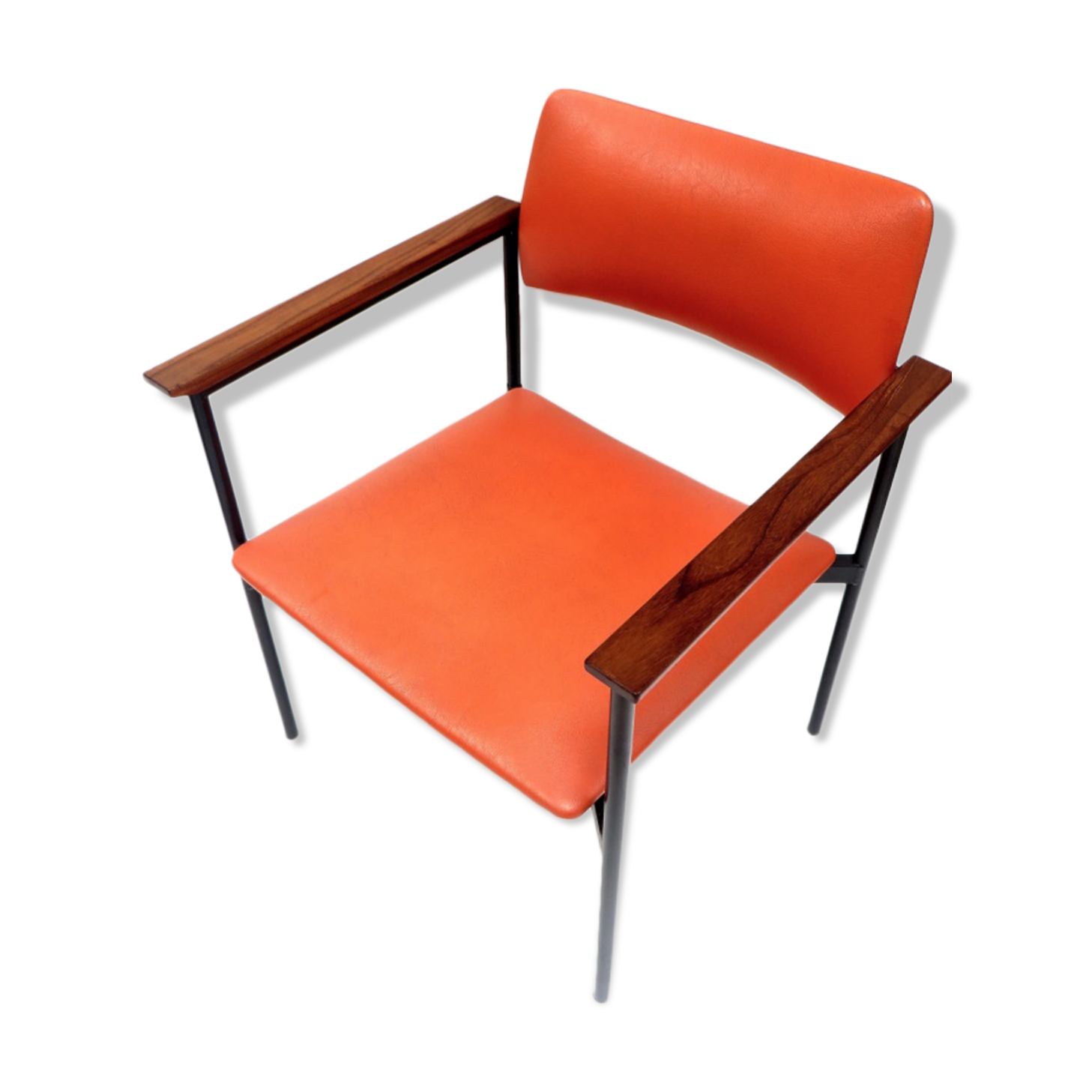 Orange Chair with structure in metal black and beautiful wooden armrests