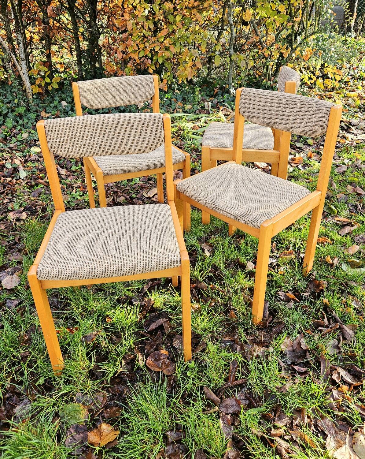 4 Scandinavian chairs, 1950s-70s