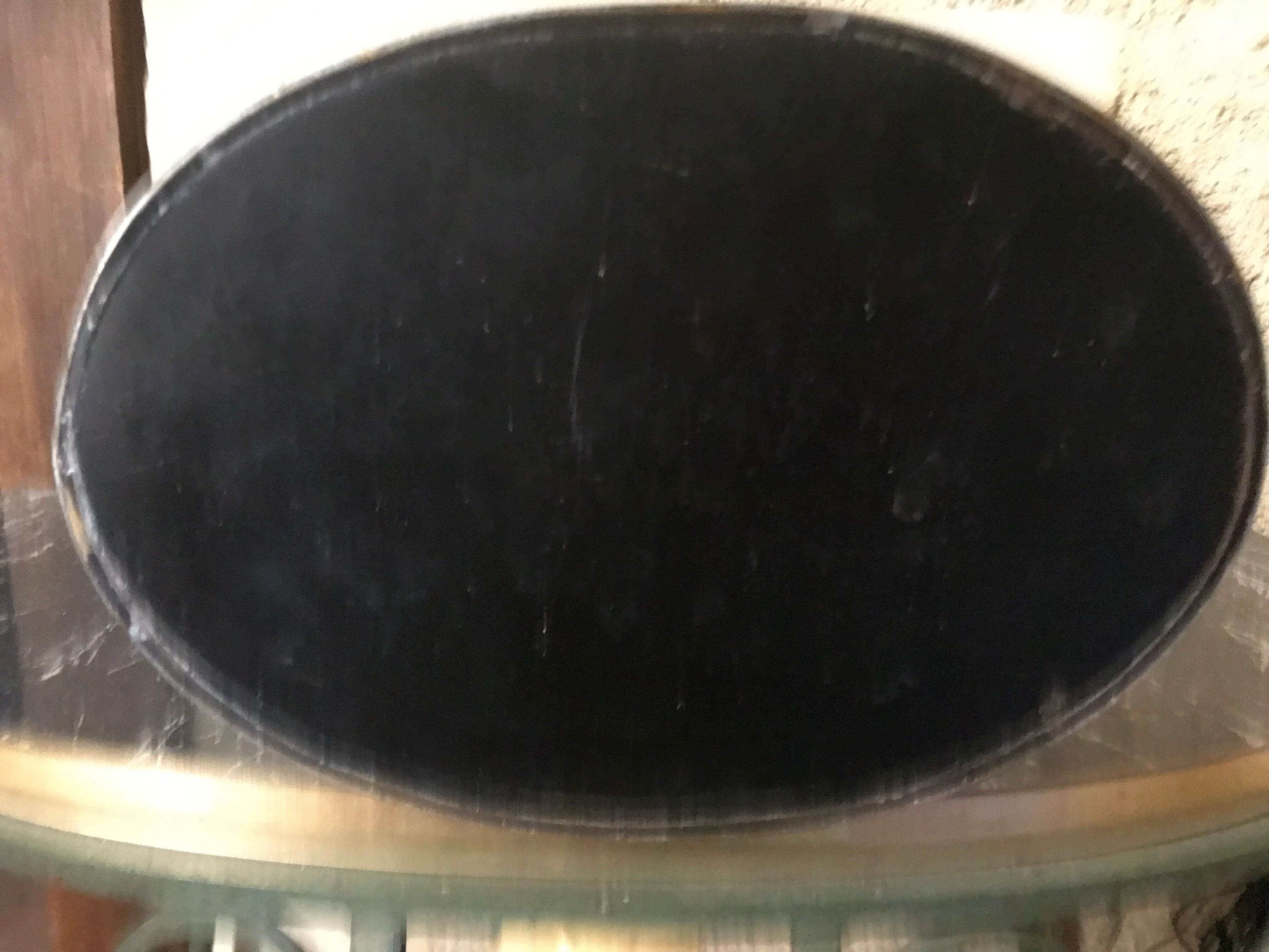 Painted sheet metal paper basket