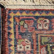 Antique Iranian oriental rug Bakhtiar Faradombeh: 3.37 X 2.13 meters. Early 20th century circa 1920/30