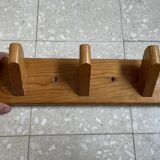 Pine wall-mounted coat rack