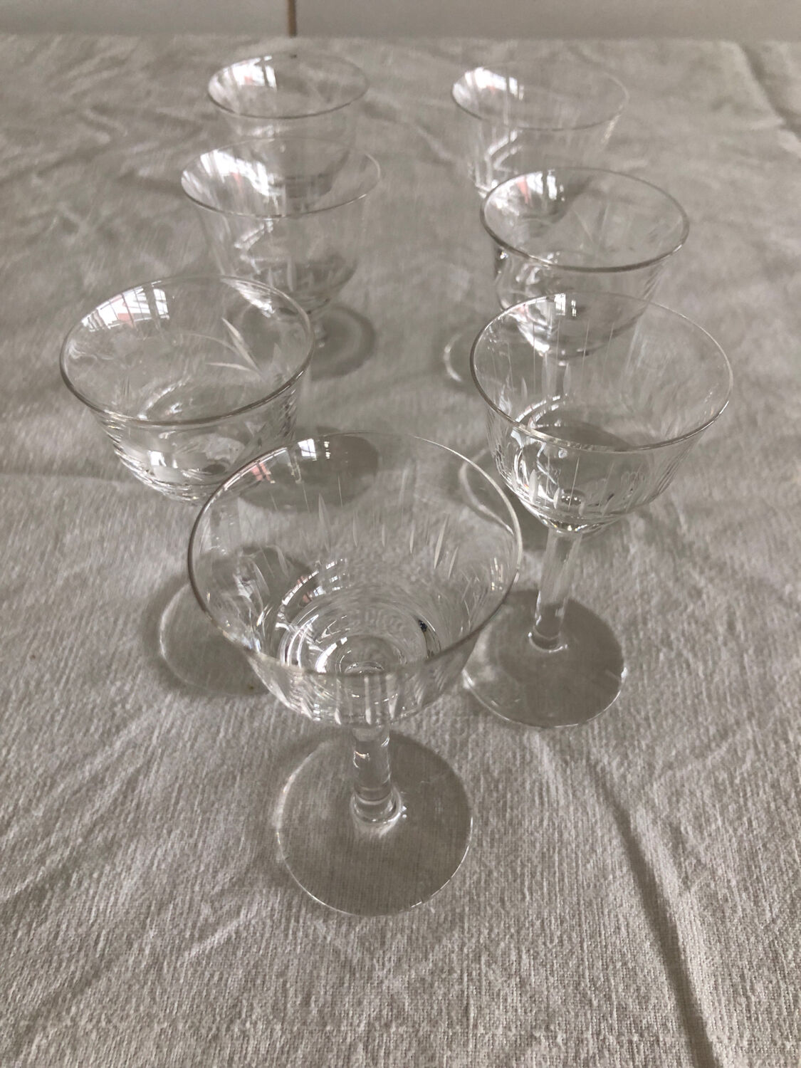10 liqueur glasses engraved in Vintage crystal