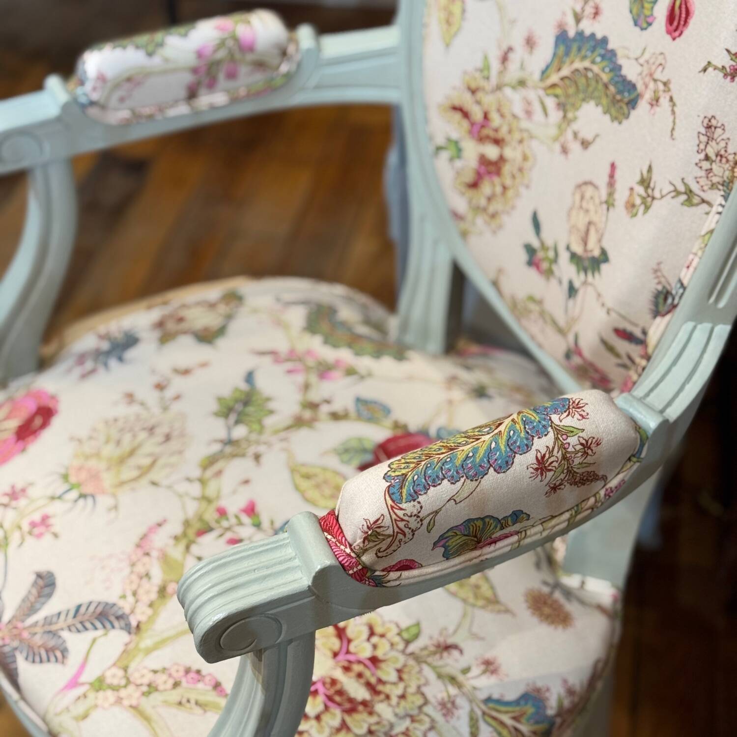 Louis XVI medallion armchair – traditional upholstery