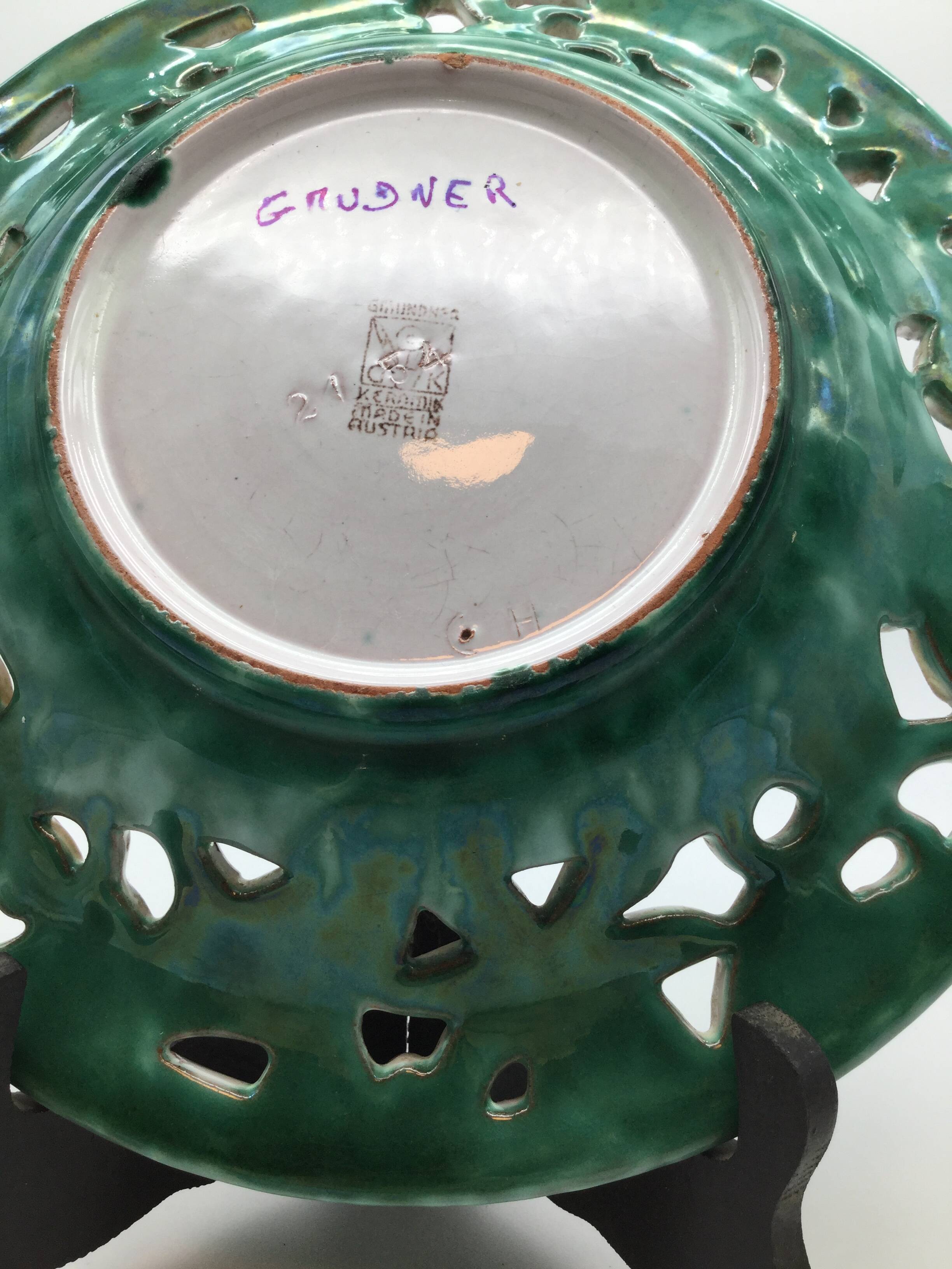 Assiette Plat ajourée GMUDNER