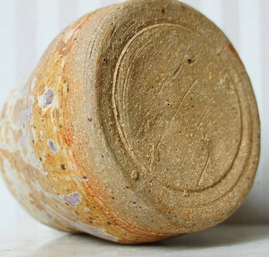 Brutalist ceramic in glazed chamotte stoneware