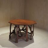 Pair of Italian consoles from the 18th century.