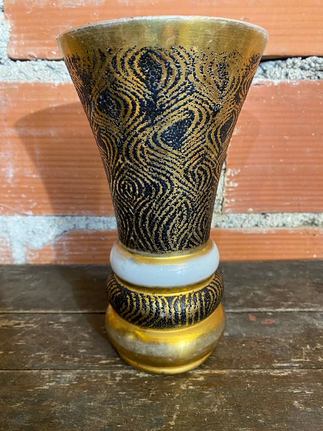 Ancient vase monaco glass polychrome black + gold vintage