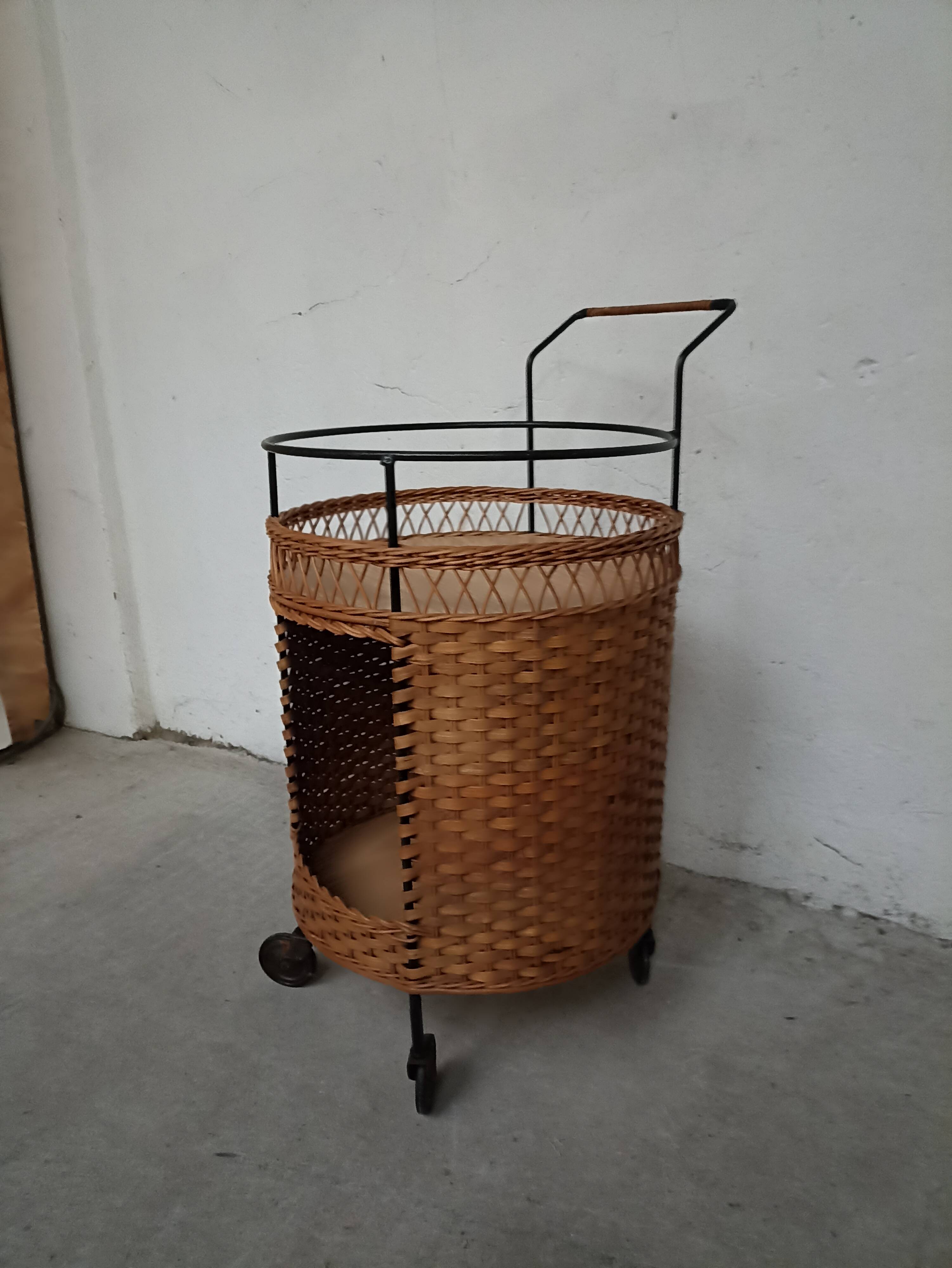 Vintage wicker bar