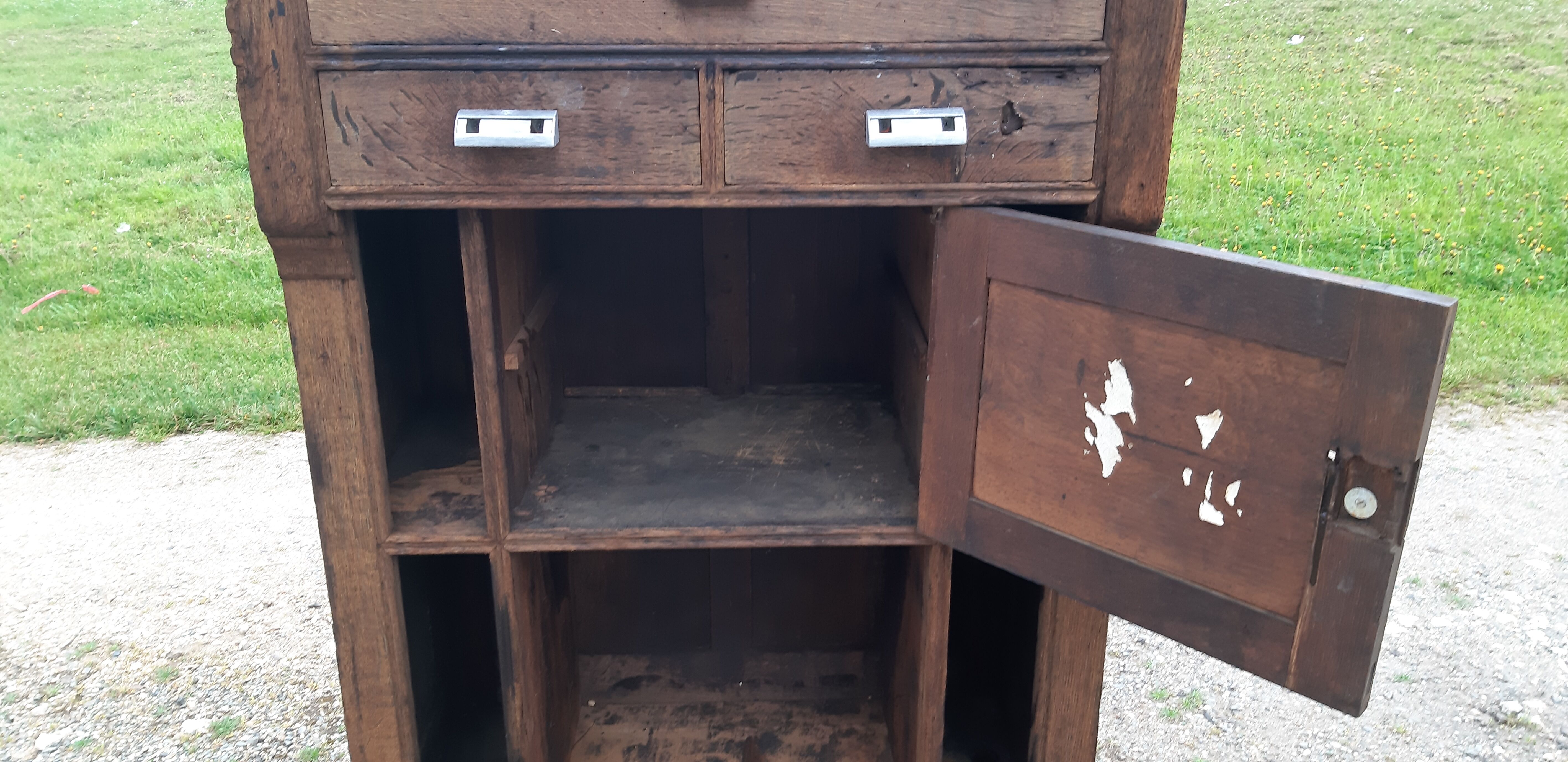 Furniture store box oak