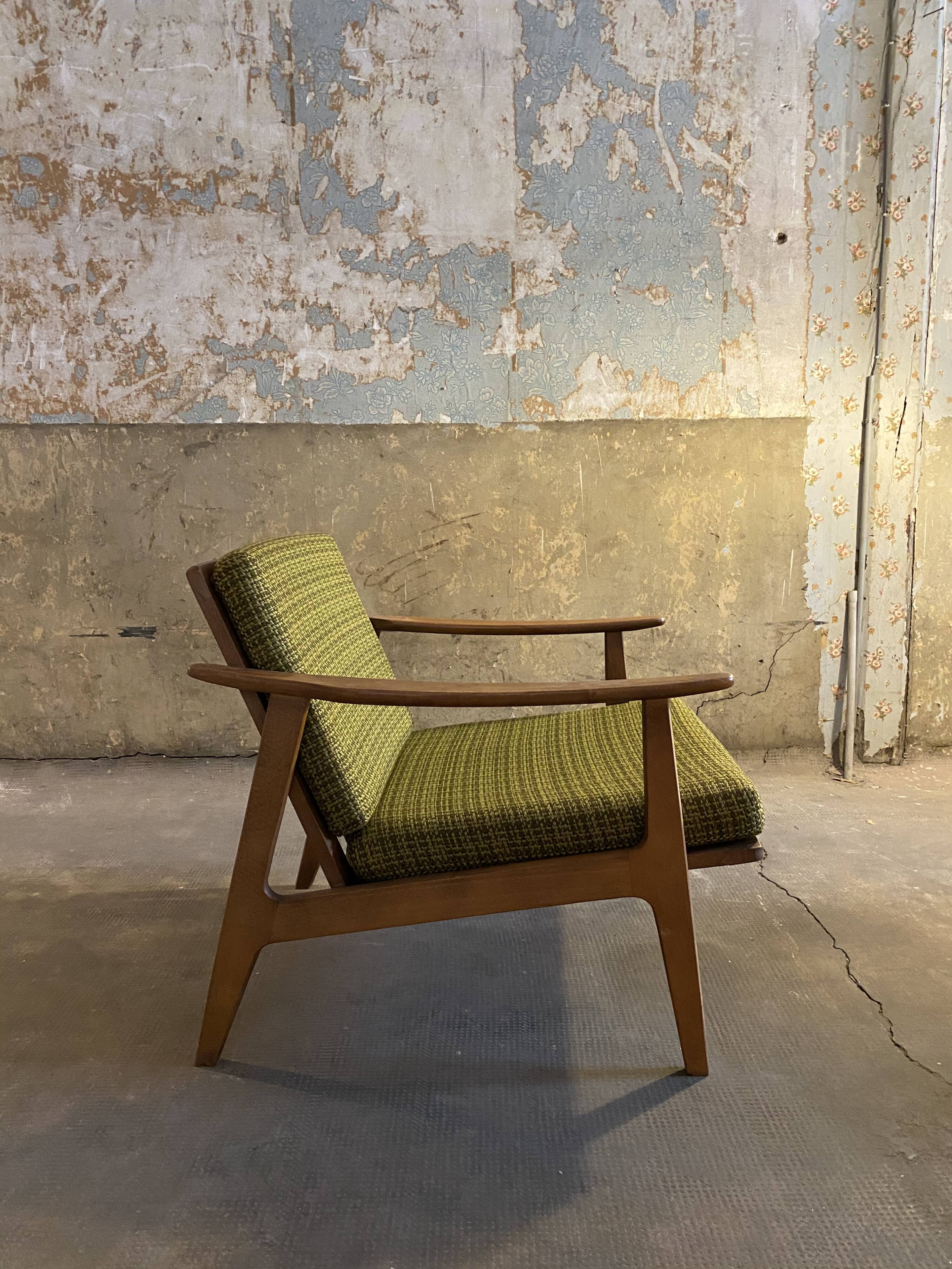 Scandinavian armchair 50