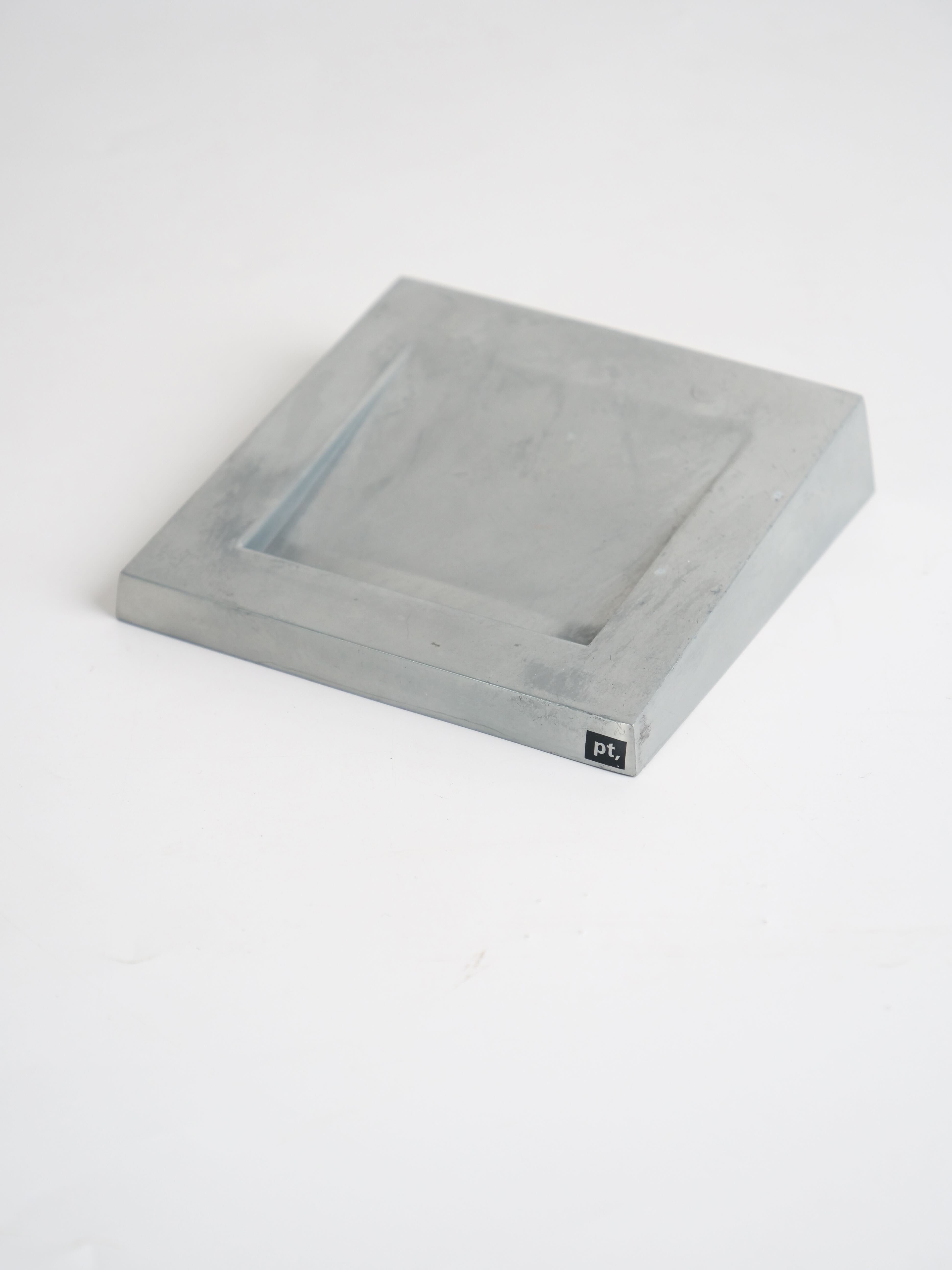Aluminum design office accessories