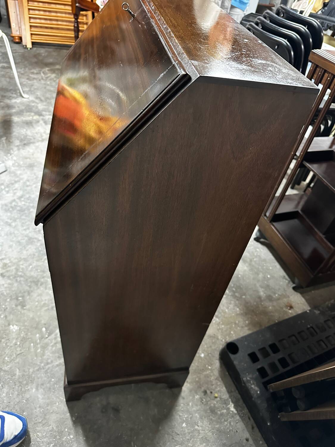 Writing desk in mahogany - Great Britain early 20th century