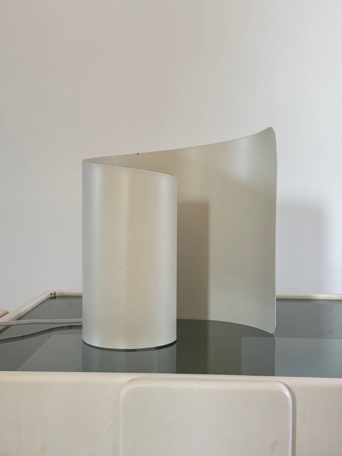 Tessa postmodern design lamp in lacquered metal, Brilliant Leuchten edition, 80s