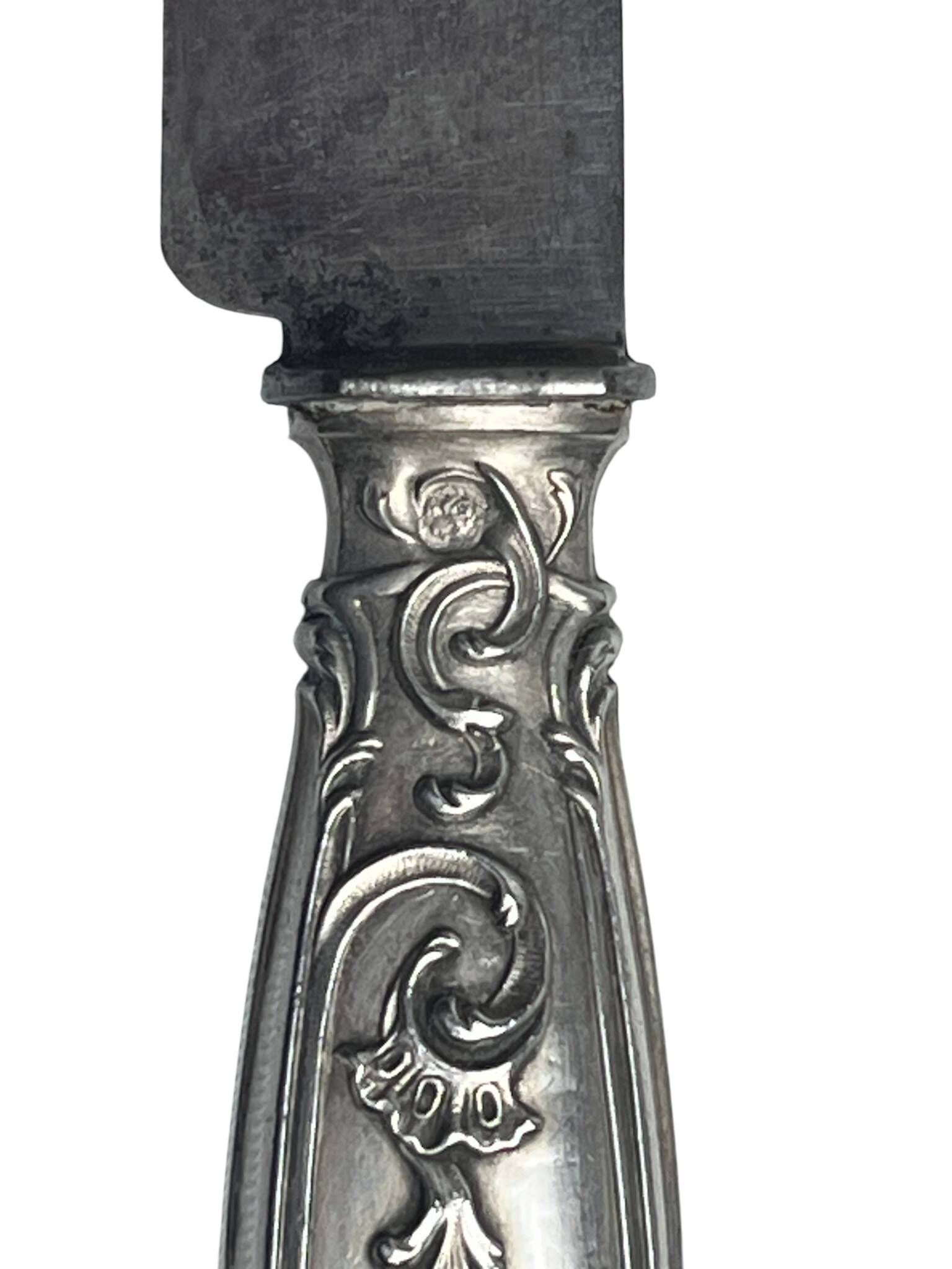 Art de la table, série dix couteaux à fruit argent minerve début XXème