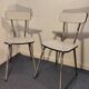 Paire de chaises formica