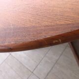 Baumann oval table in solid teak