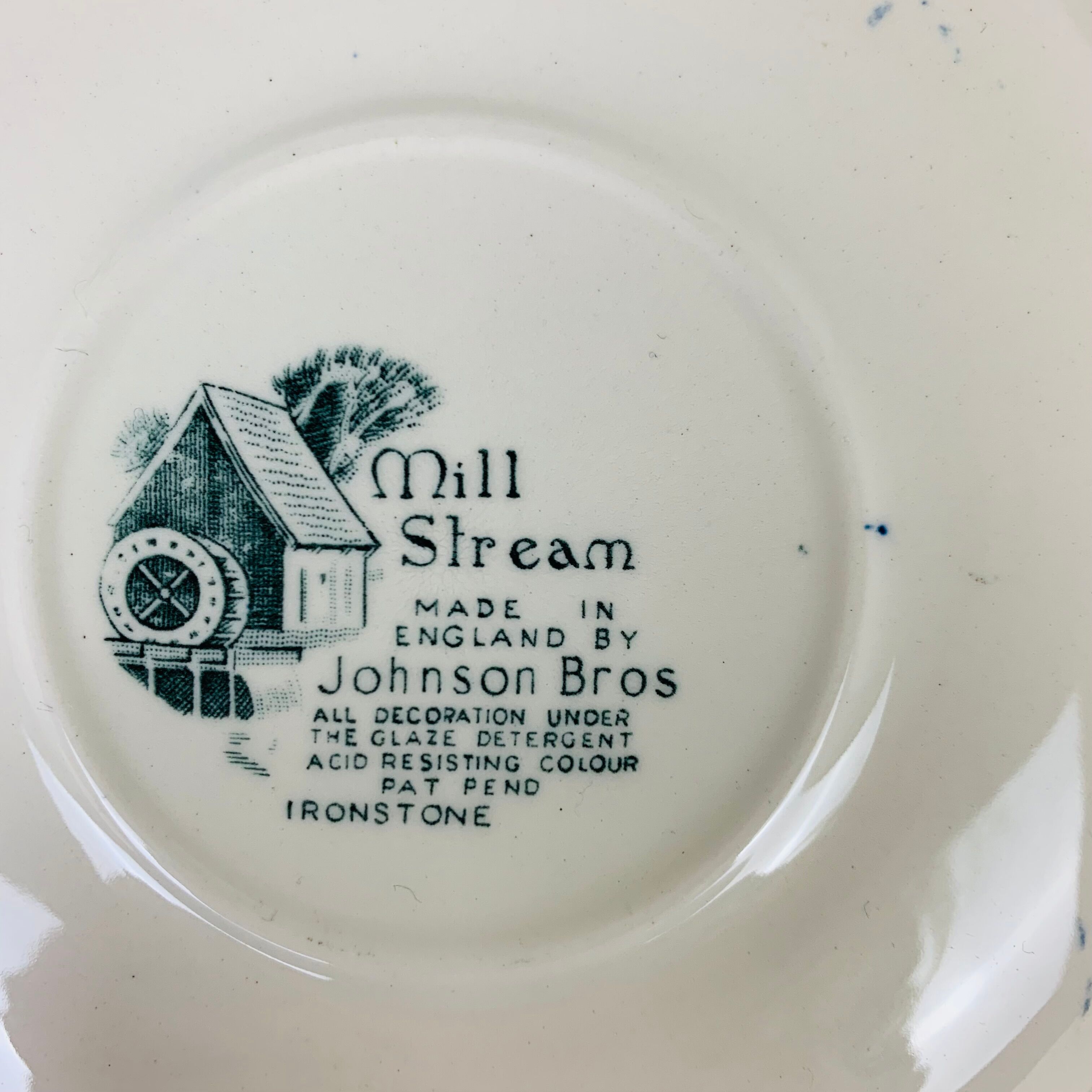 4 hollow plates Mill Stream Johnson Bros English Iron Earth