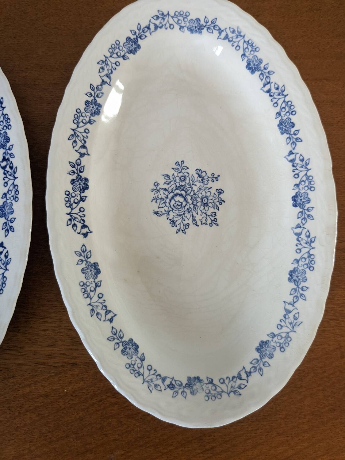 Two vintage dishes