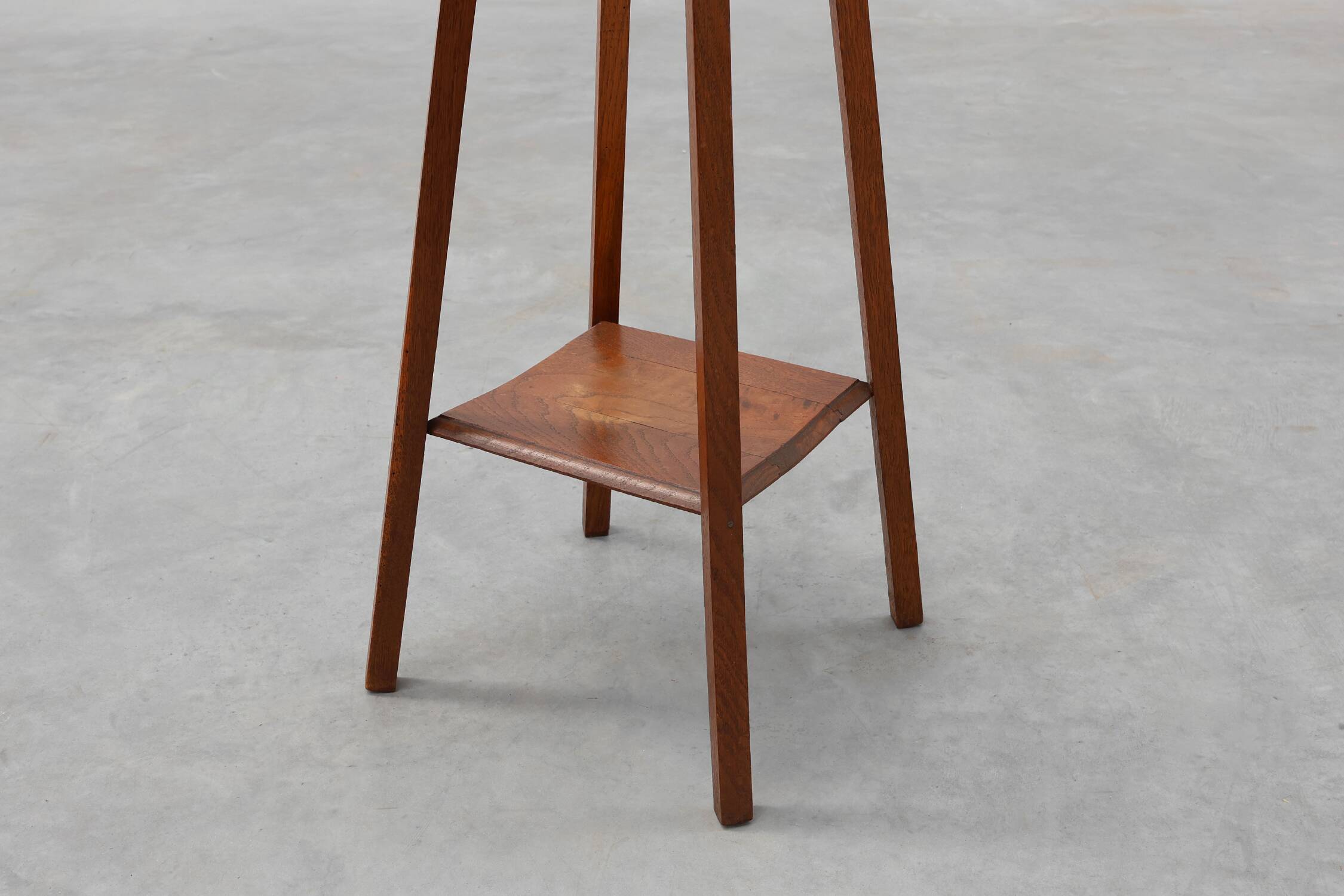 Art Deco tall oak wooden console or pedestal, France 1920s