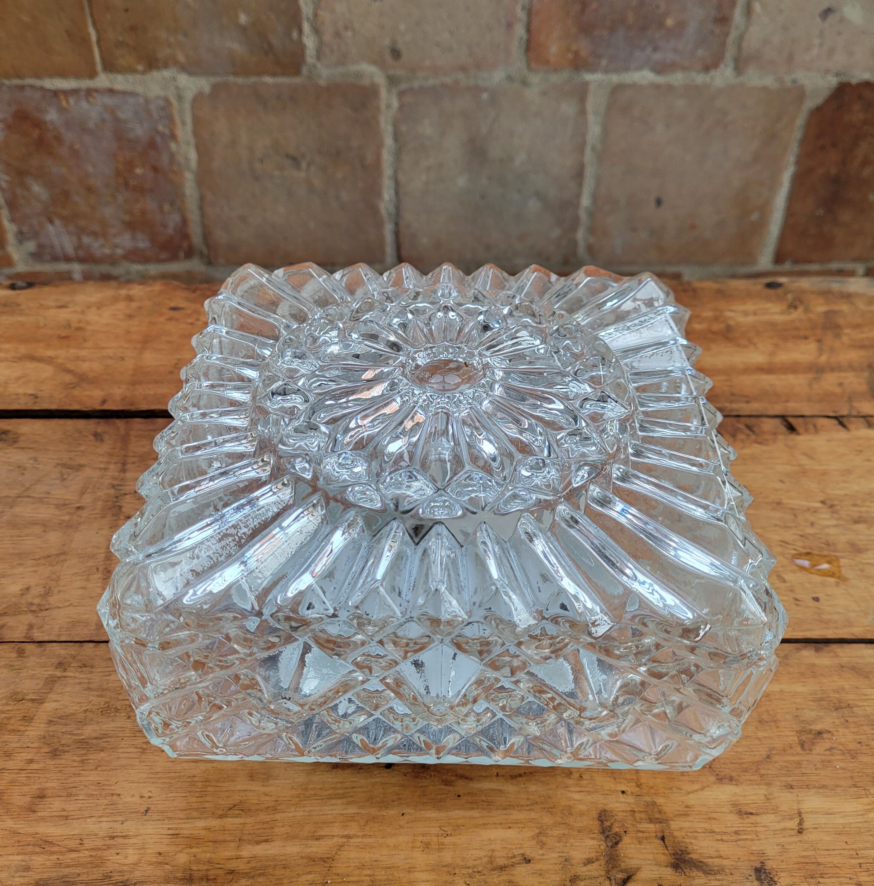 Square cast glass ceiling lamp