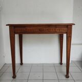 Bureau pieds fuseaux