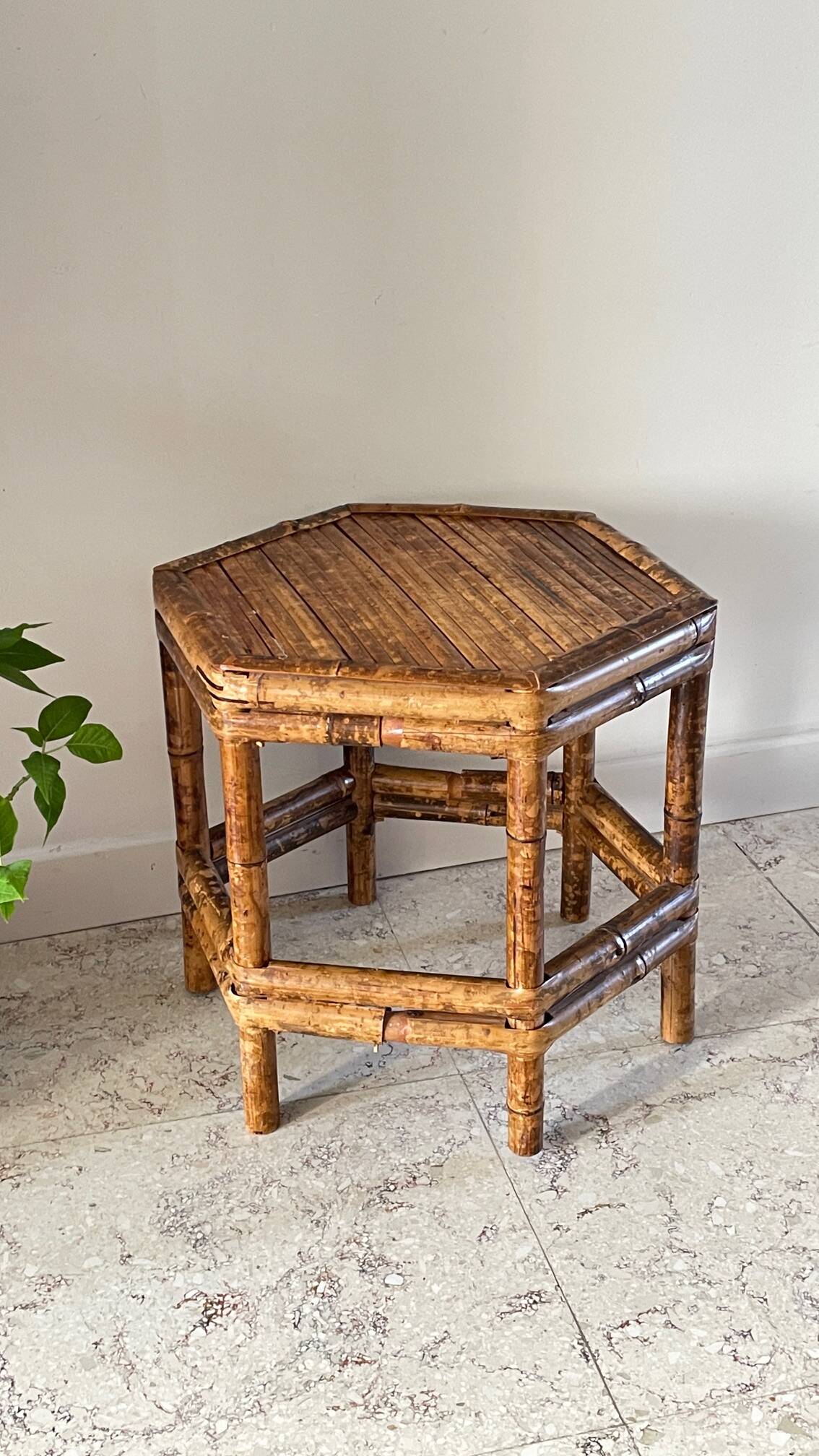 Table basse en bambou vintage