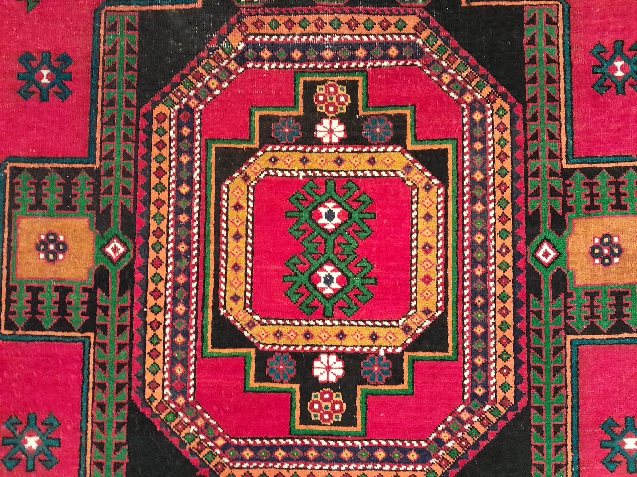 Handmade Anatolian Yahyahli rug 250x149cm