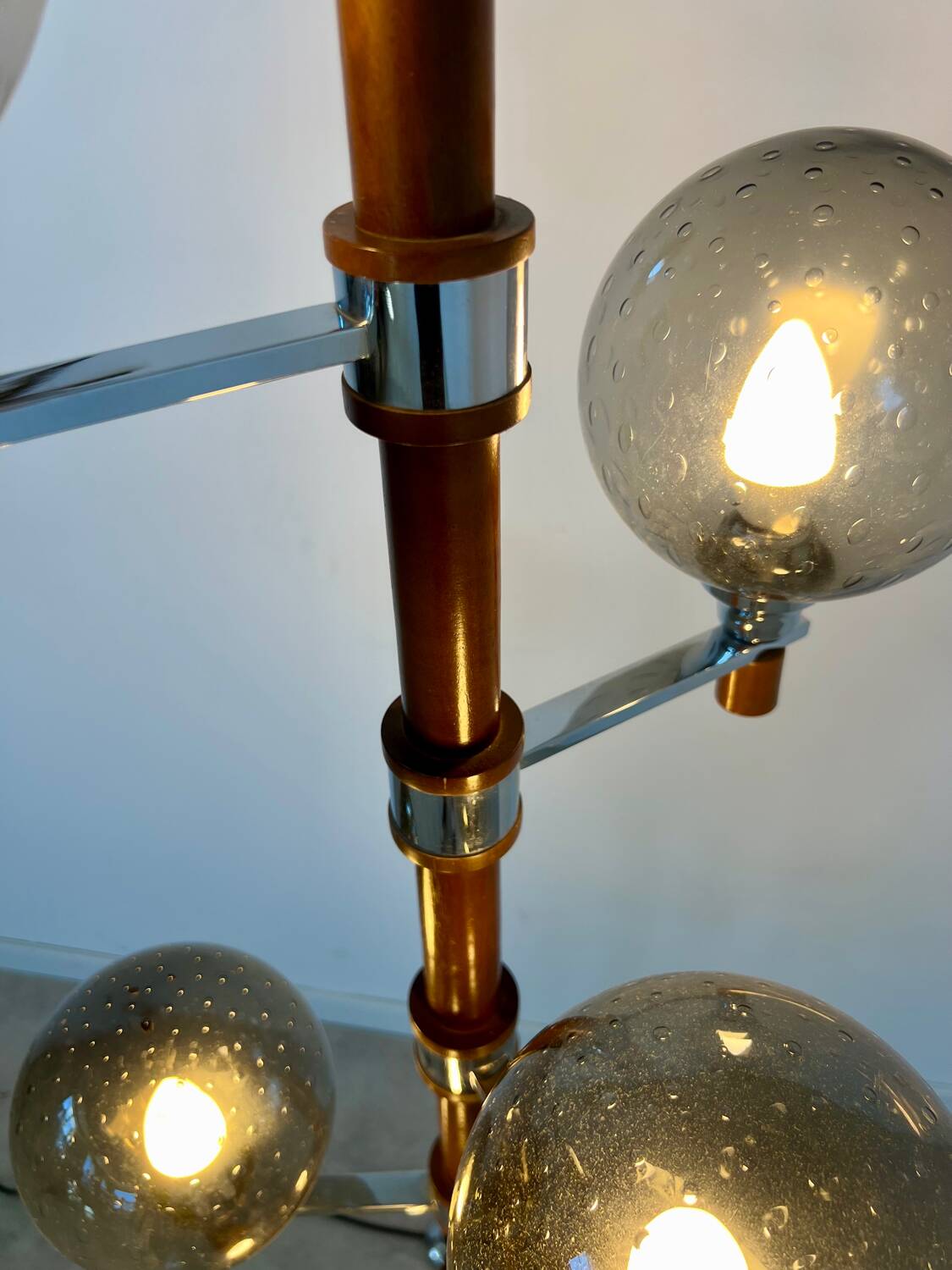 Old Scandinavian design wooden floor lamp from the 60s with 6 vintage lights