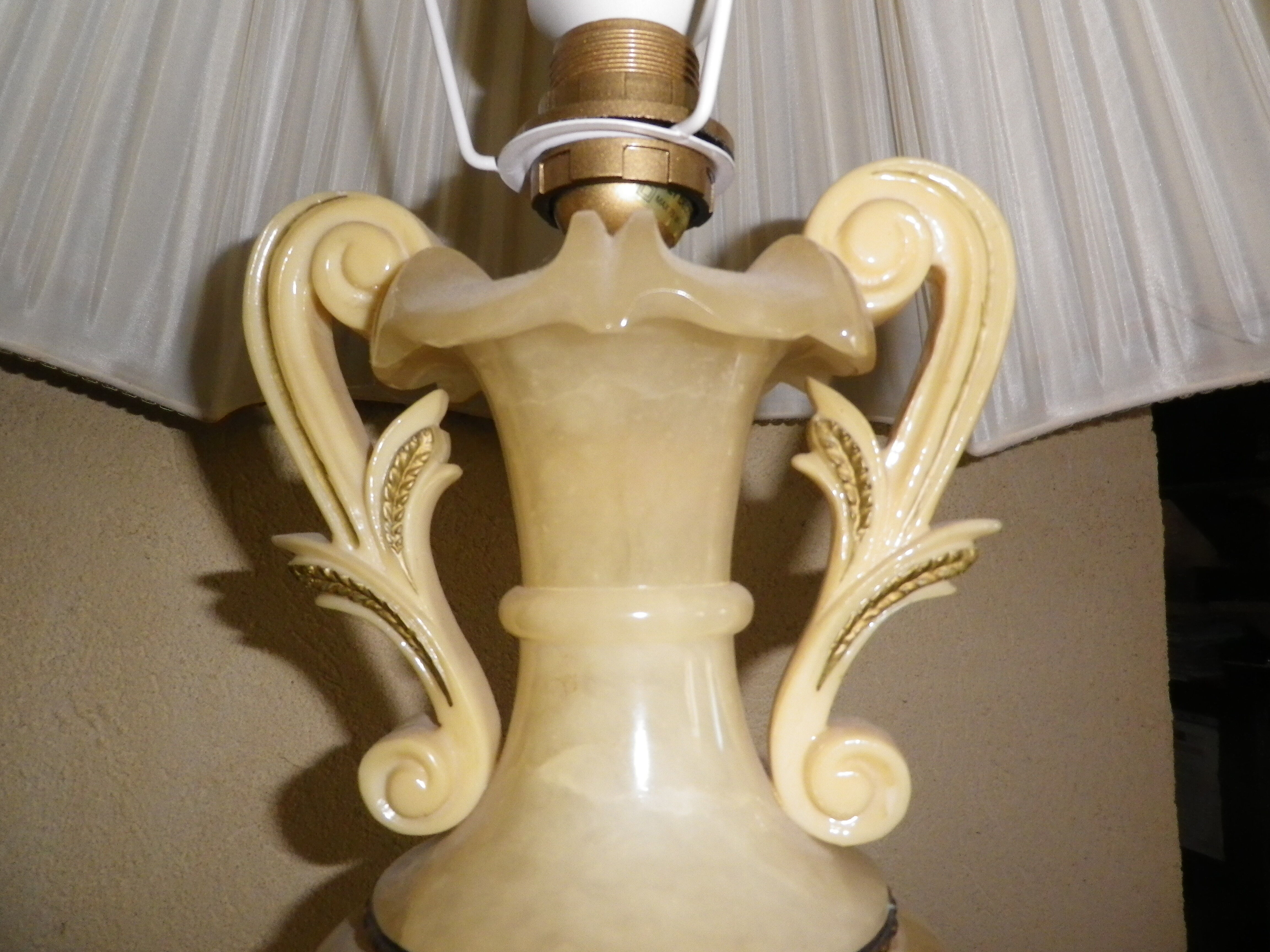 Large model alabaster lamp