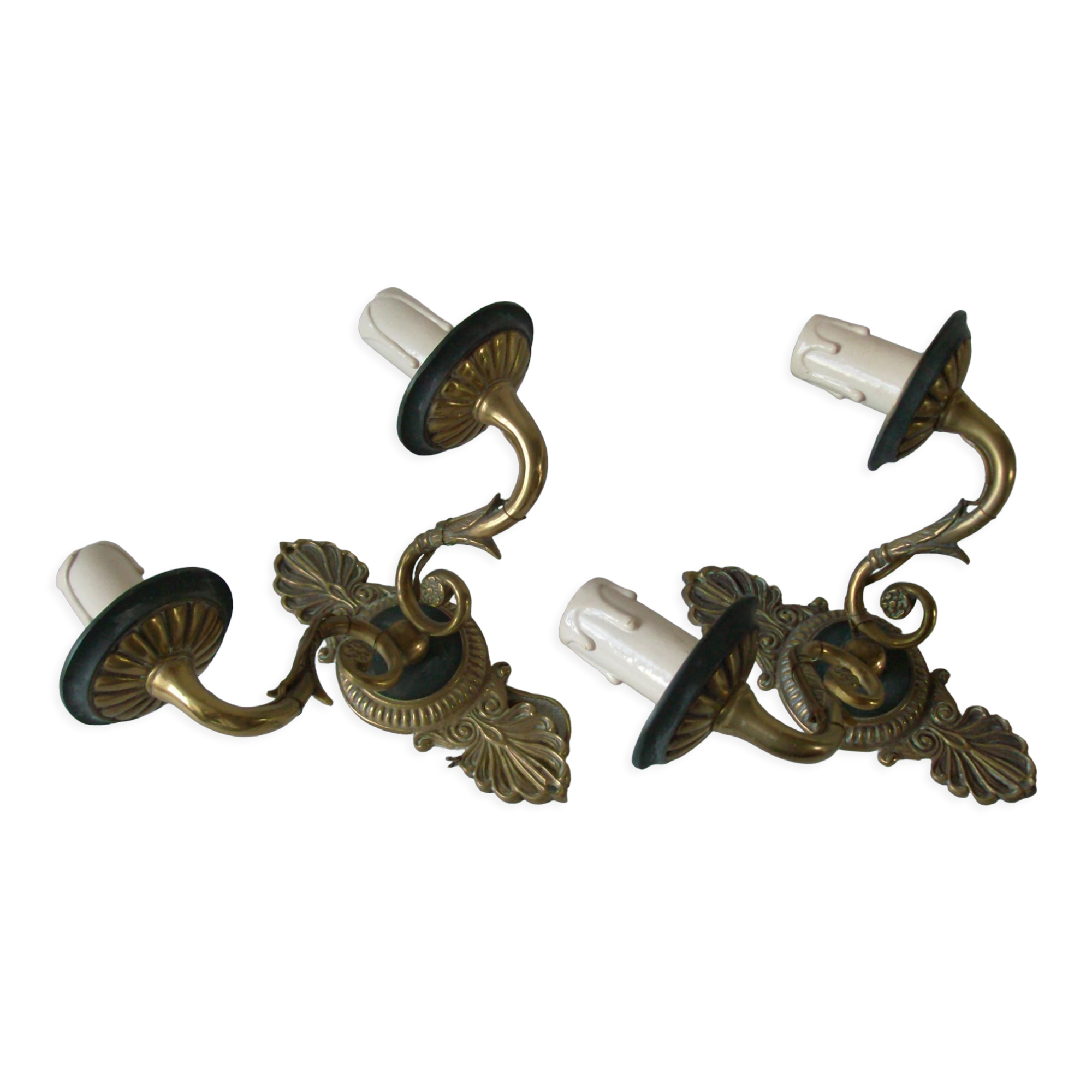 Ancienne paire d'applique électrique double feu en bronze numéroté luminaire