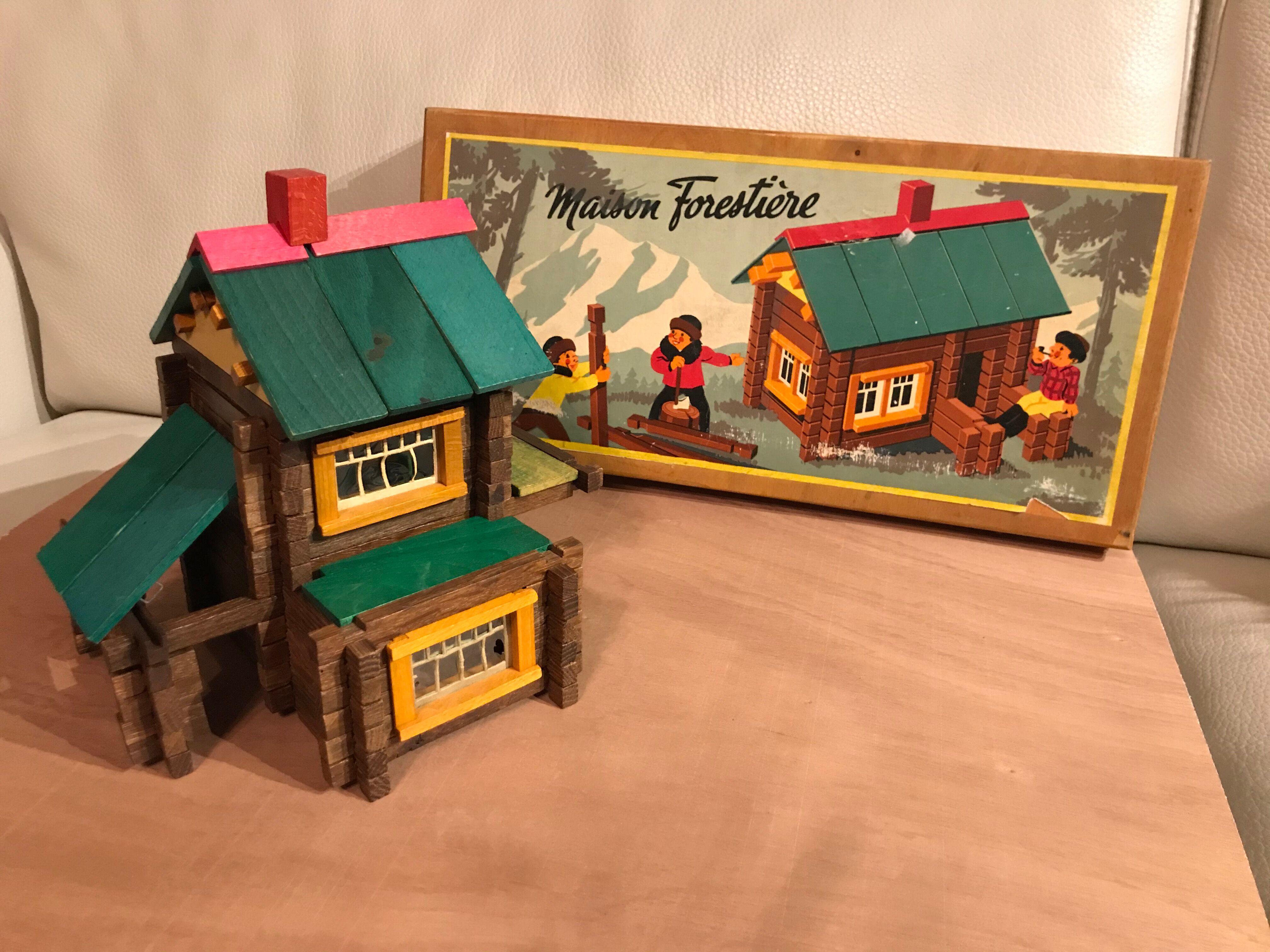 Vintage wooden construction game "Forest House" Jura Game