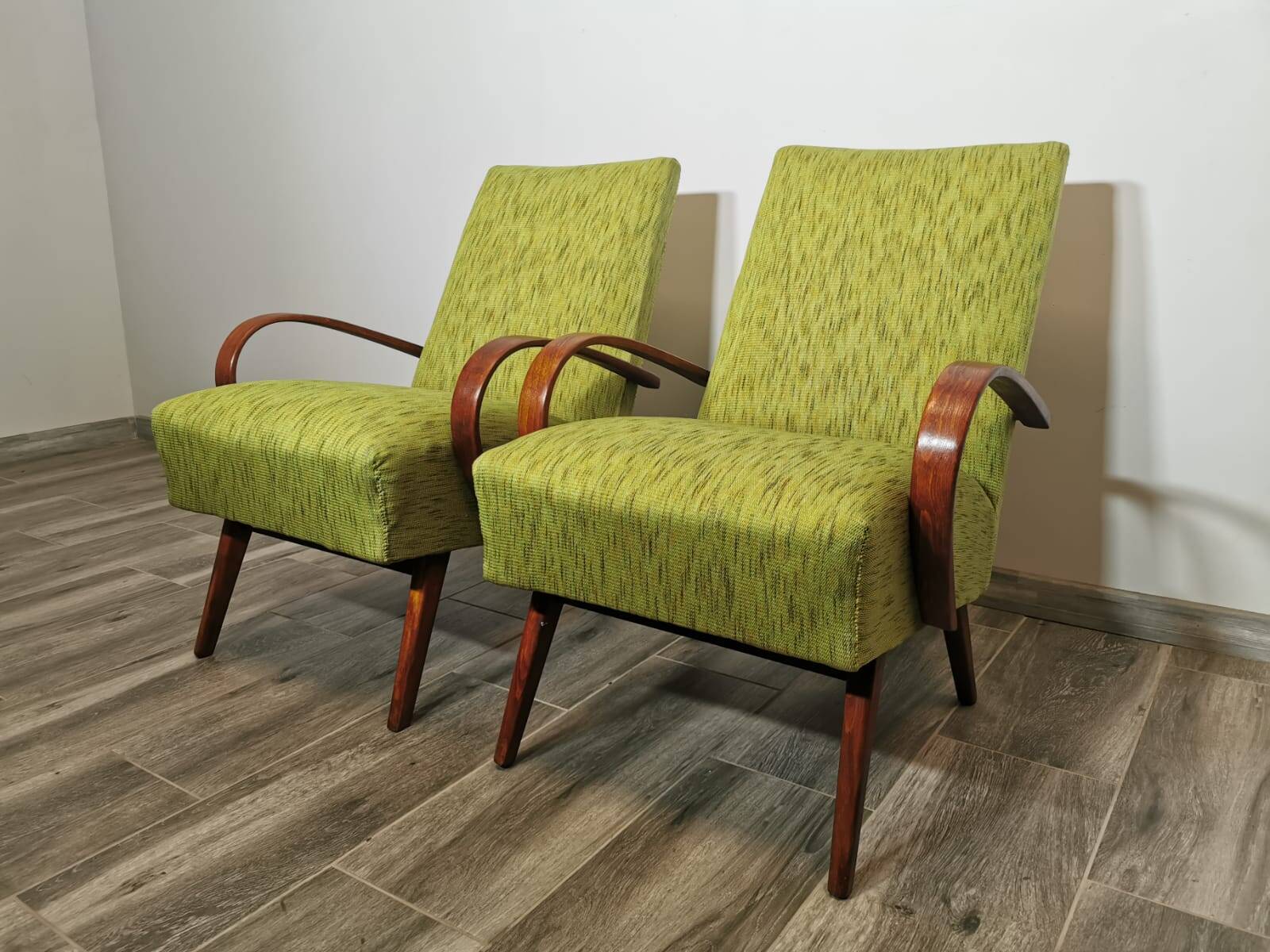 Vintage Armchairs by Jaroslav Smidek, 1960s, Set of 2