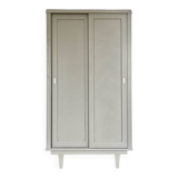 Sliding Parisian wardrobe