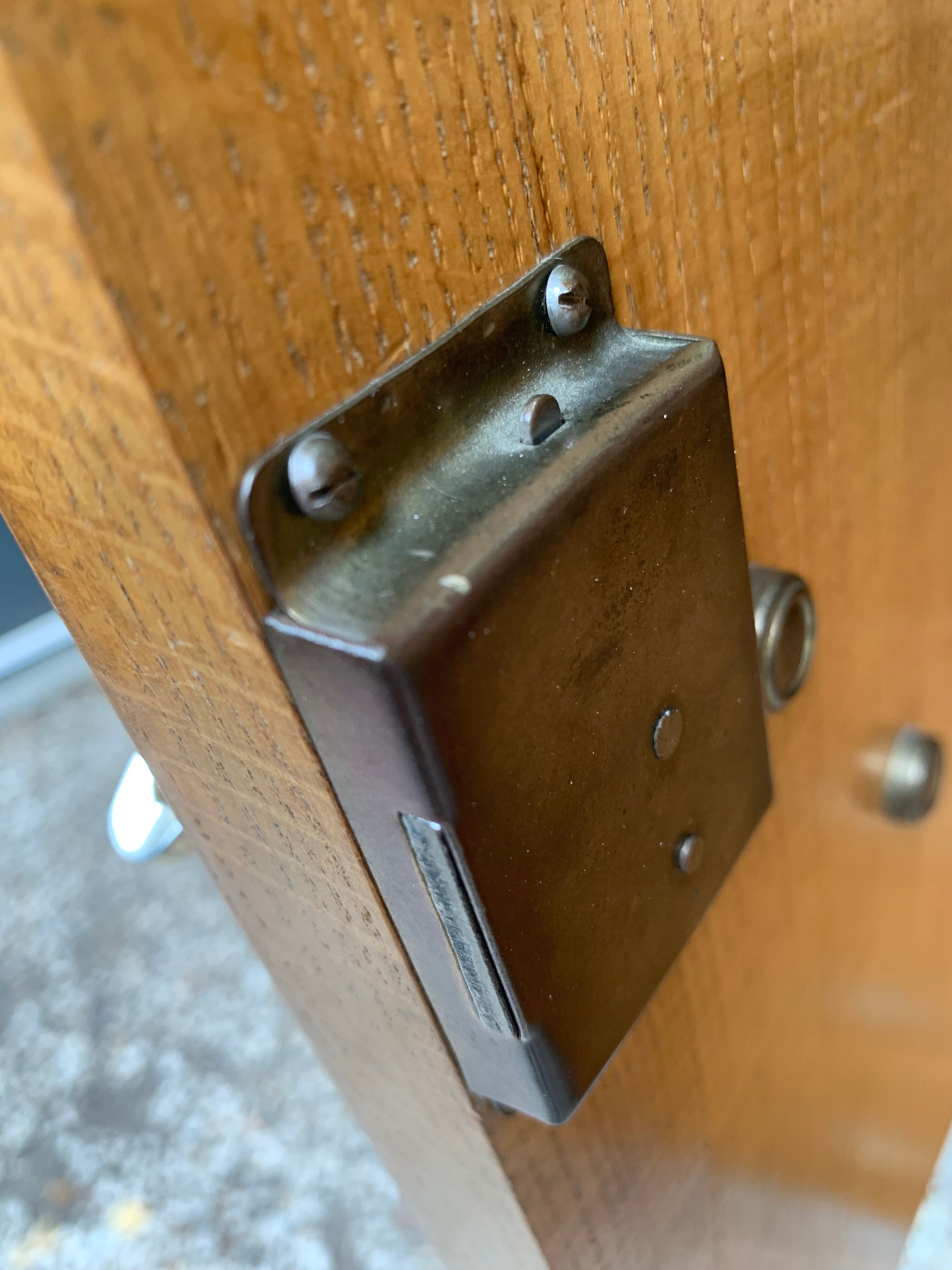 Asymmetrical cabinet 1950