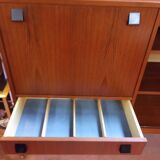 Fristho teak row