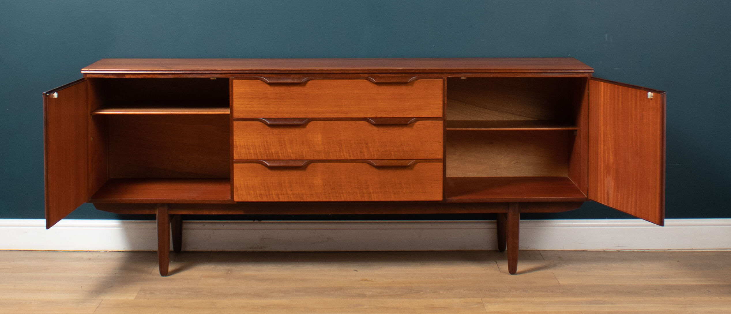 Austinsuite sideboard 1960