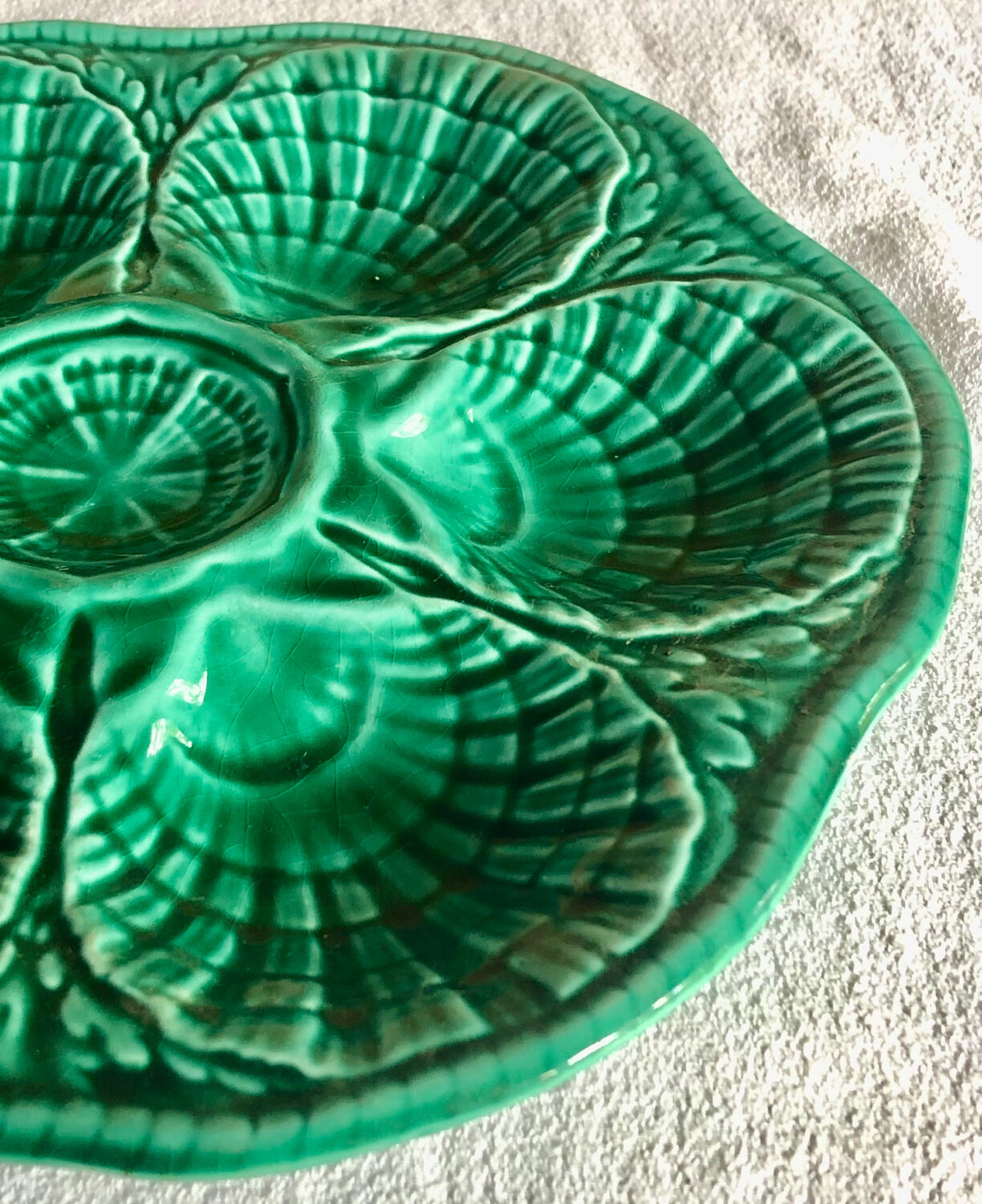 6 Sarreguemines slurry oyster plates