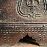 Wedding chest, coat of arms motifs, circa 1600