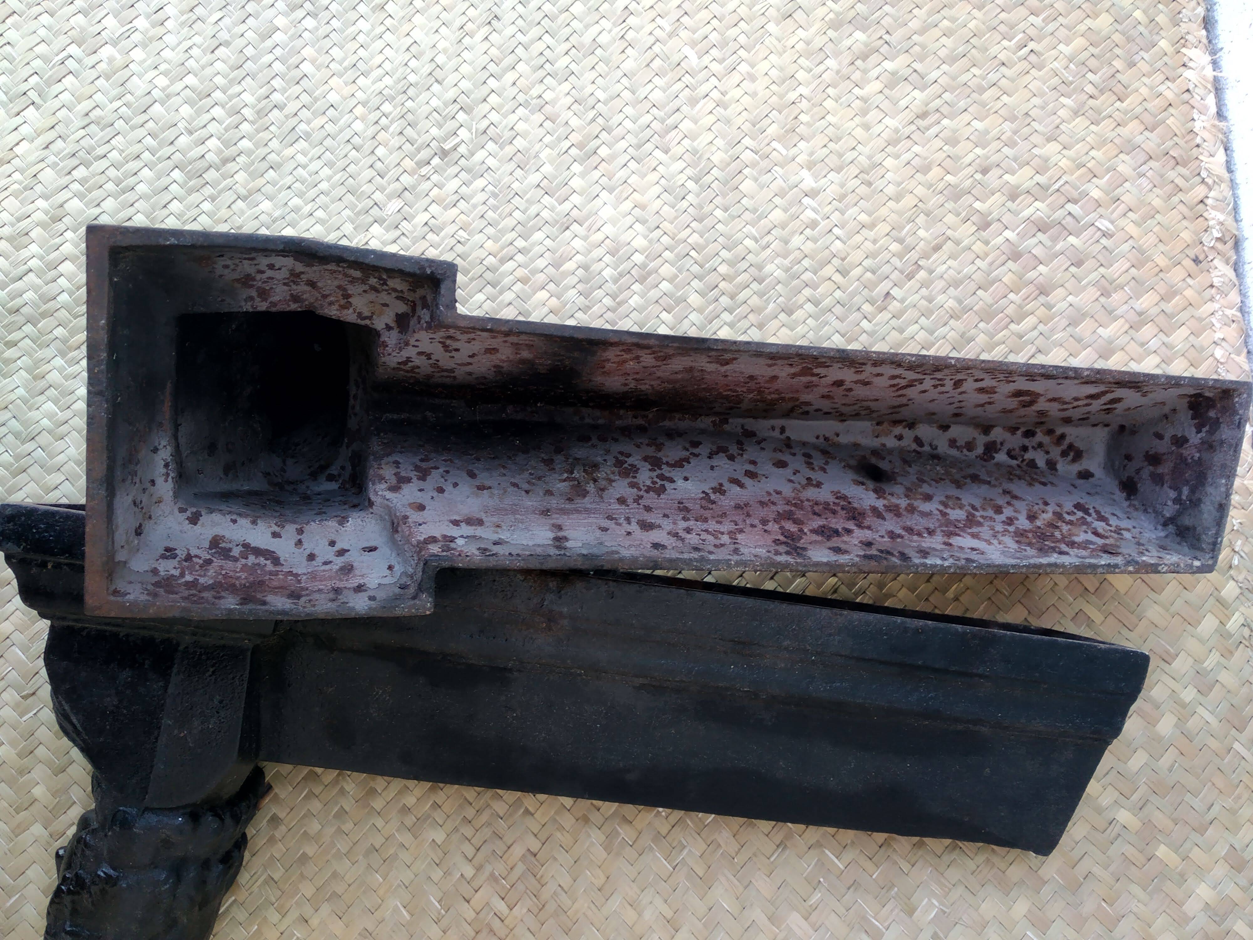 Pair of bust fireplace andirons Louise de La Vallière XIX